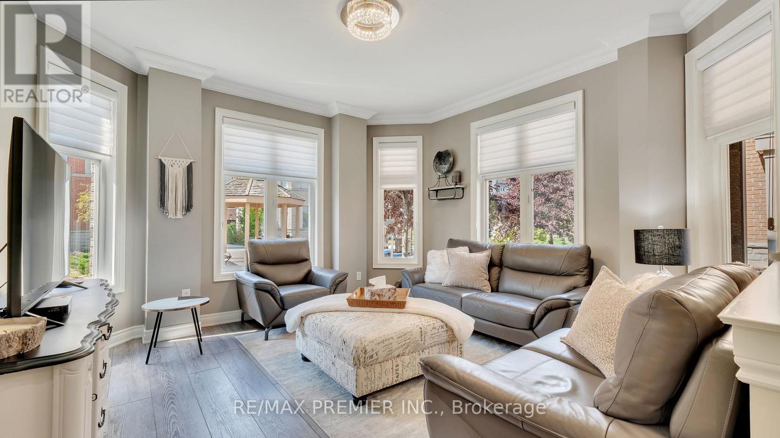 10 Henry Peters Lane, Vaughan, Ontario  L4L 0A7 - Photo 8 - N13162966
