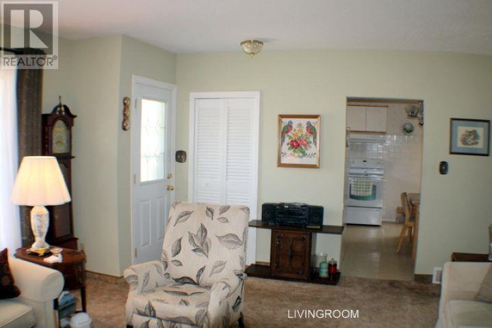 52 Grandview Ave E, Sault Ste Marie, Ontario  P6B 3V8 - Photo 2 - SM260985