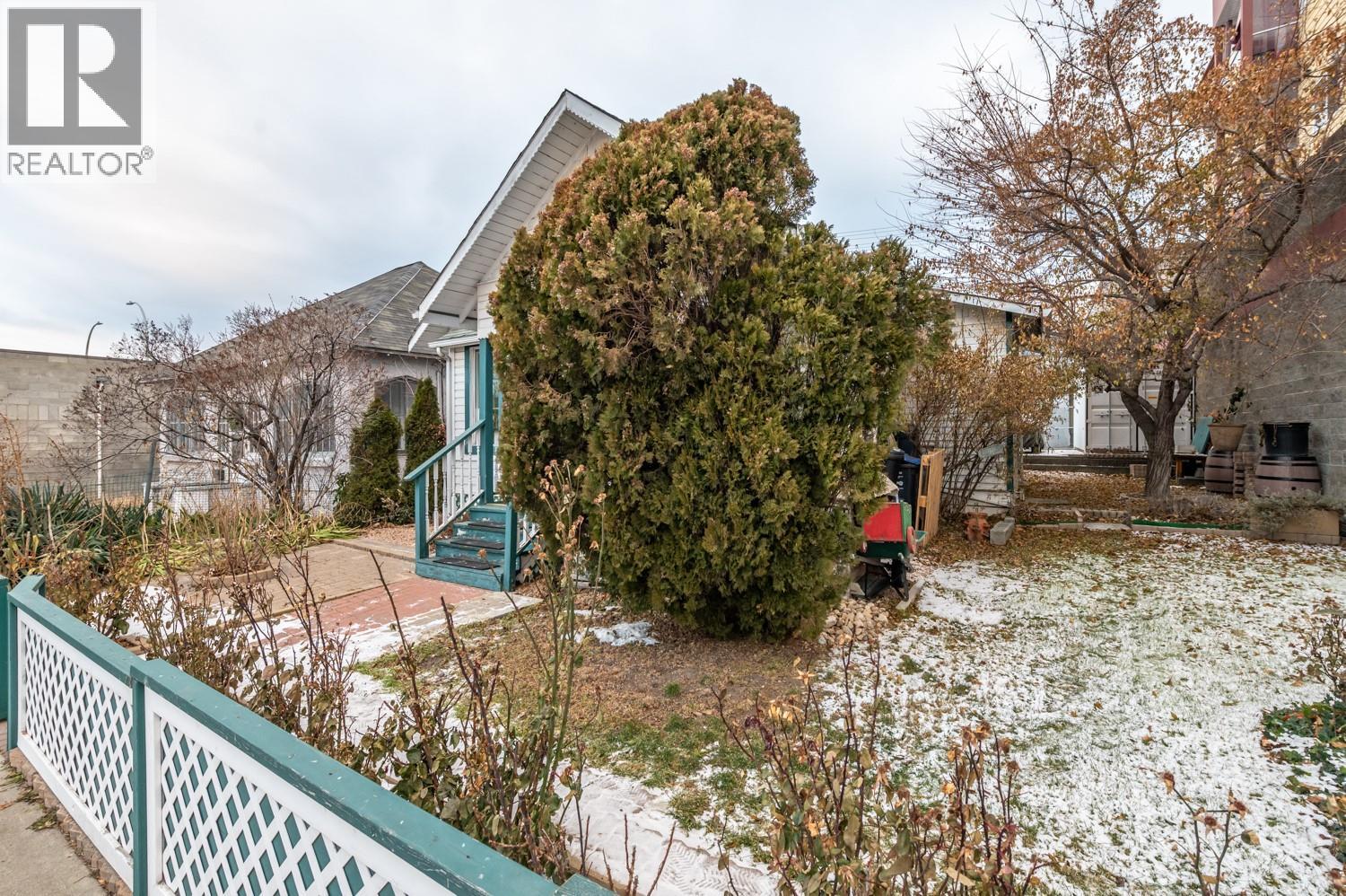 626 Martin Street, Penticton, British Columbia V2A 5L6 - Photo 20 - 10388433