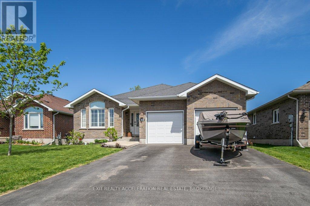 92 Hartwood Crescent, Greater Napanee, Ontario  K7R 0A8 - Photo 1 - X13163112