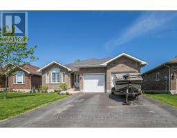 92 HARTWOOD CRESCENT, Greater Napanee, Ontario