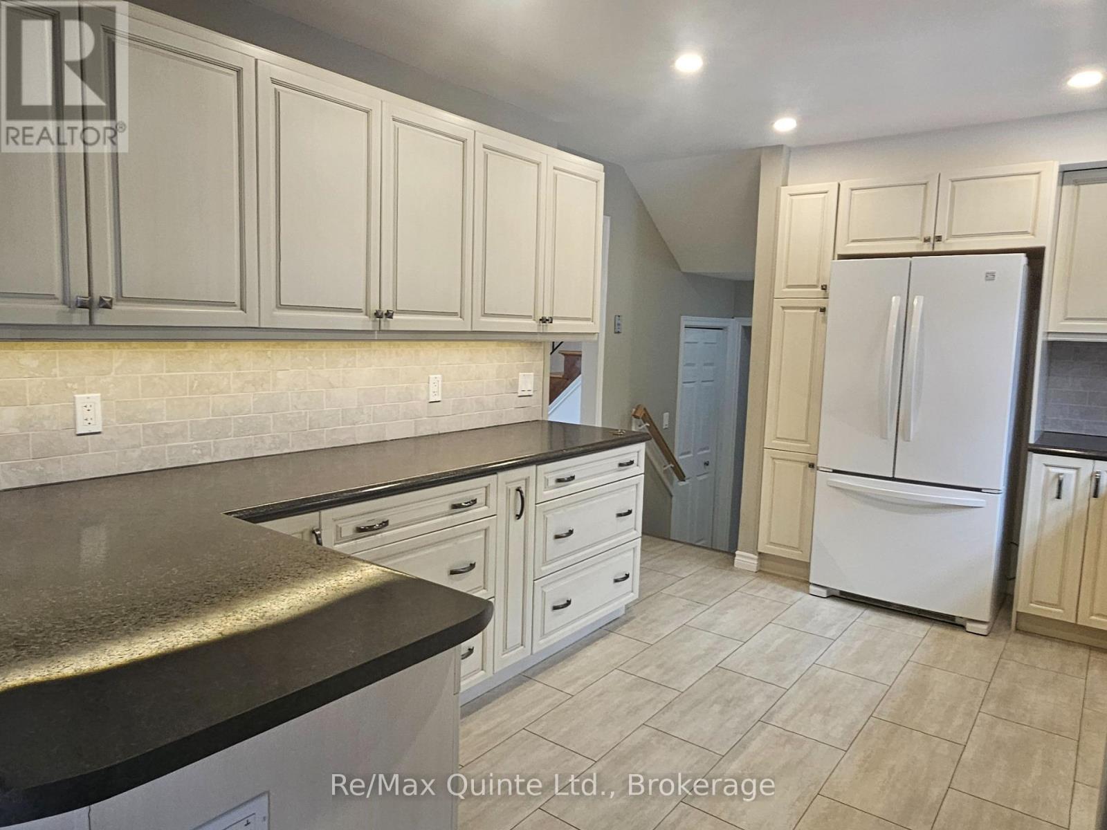 12 Philip Street, Prince Edward County, Ontario  K0K 2T0 - Photo 17 - X13163076