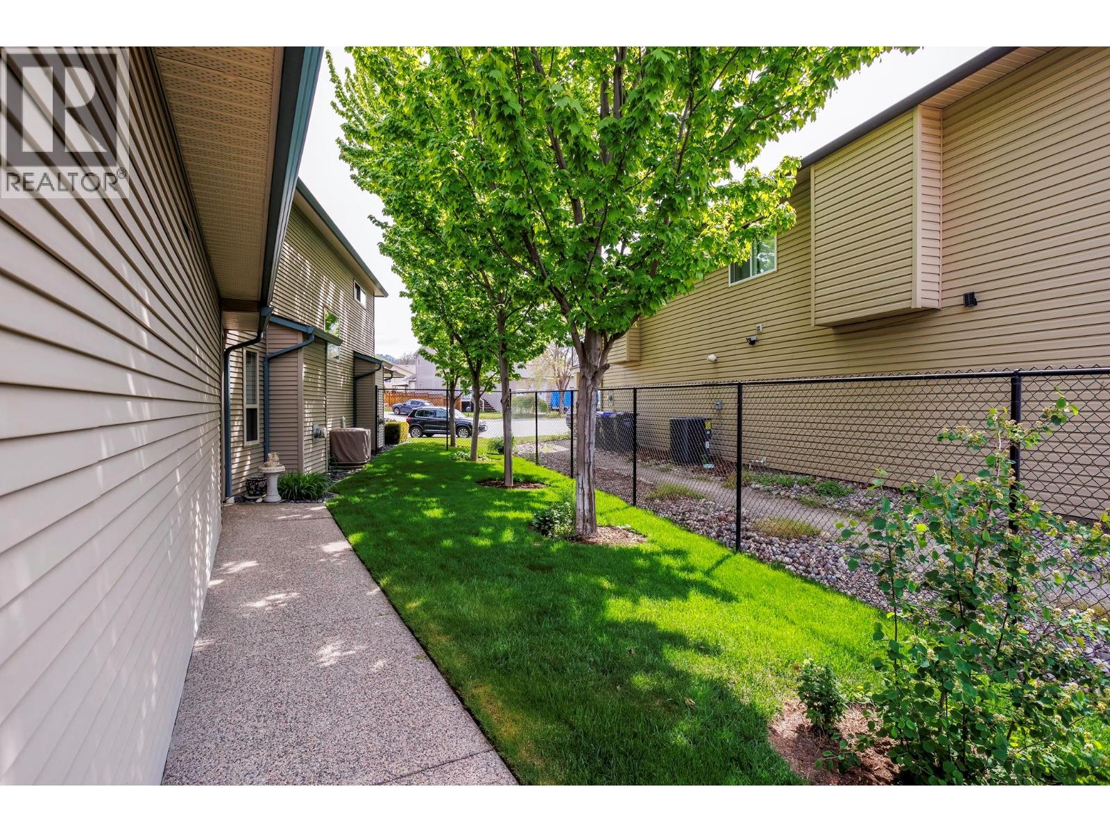 860 Galbraith Place, Kelowna, British Columbia  V1X 8A2 - Photo 43 - 10375571