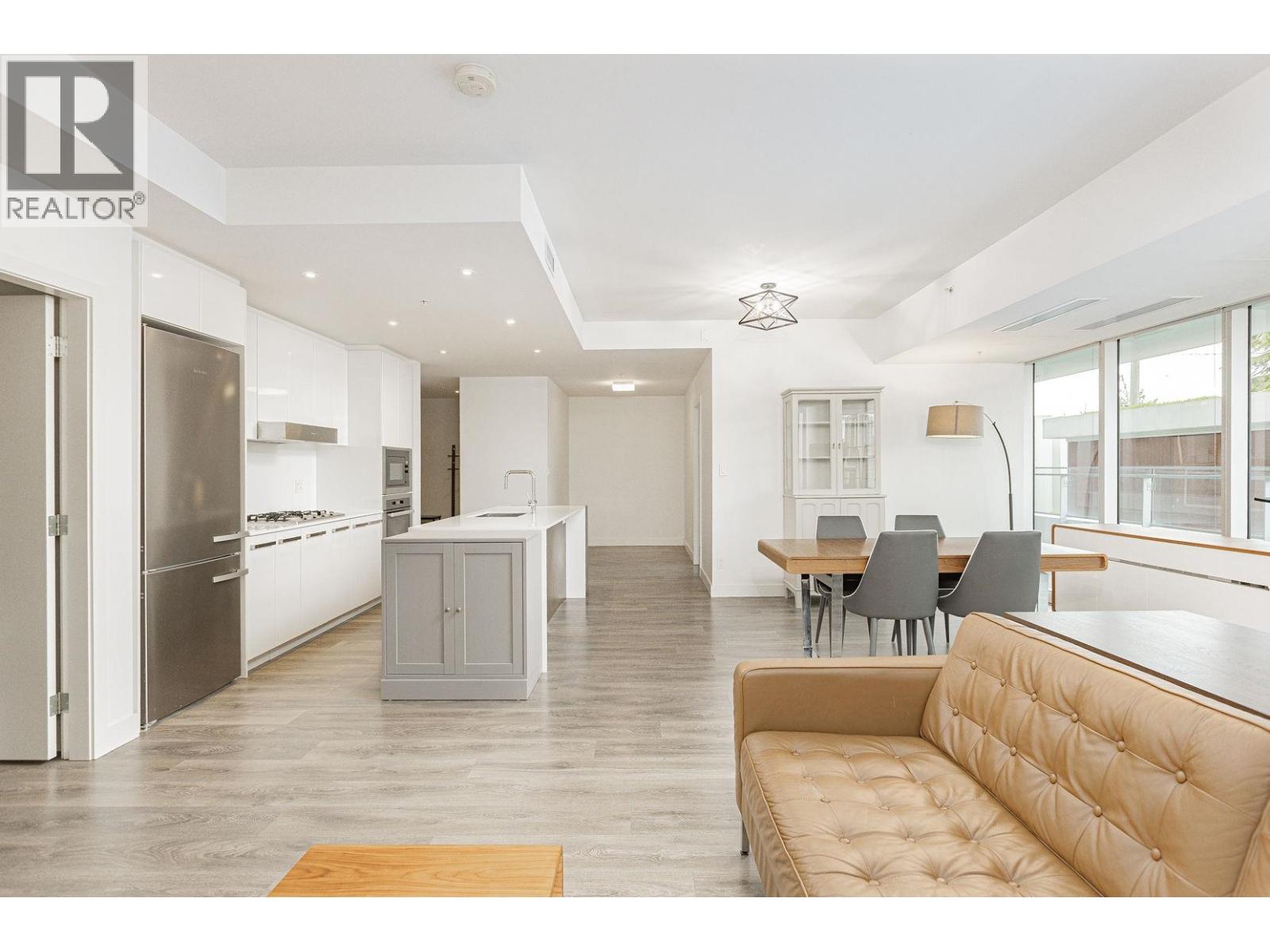 202 5688 WILLOW STREET, Vancouver, British Columbia