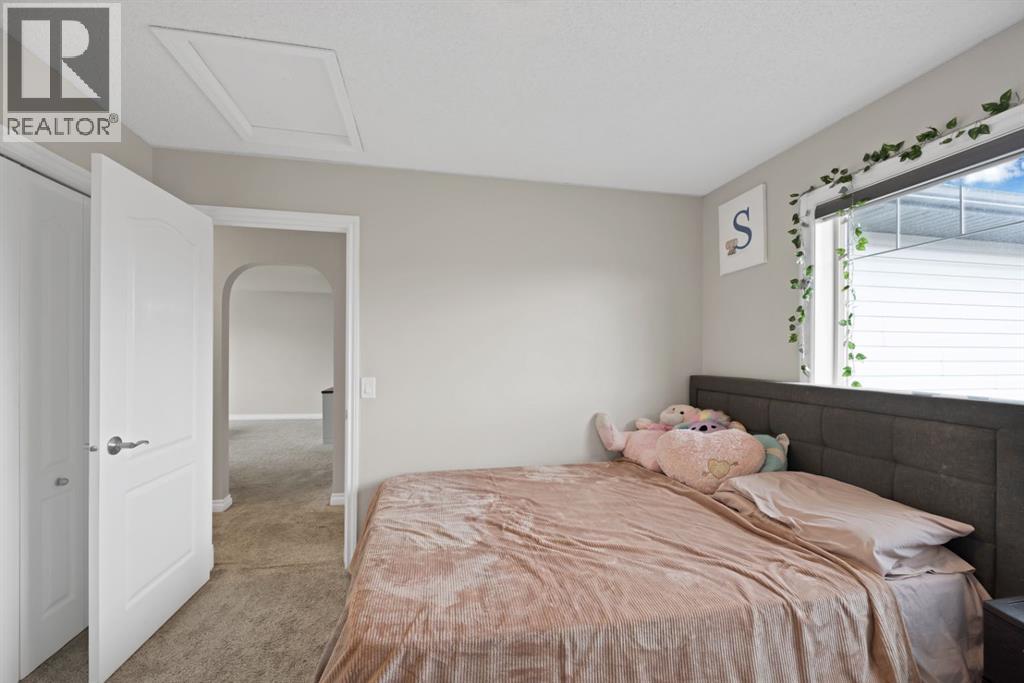 2386 Fairways Circle NW, Airdrie, Alberta  T4B 2W9 - Photo 32 - A2308363
