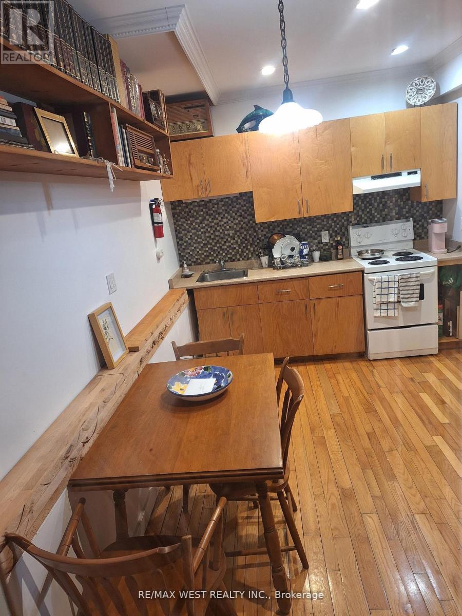 Bsmt - 45 Beaty Avenue, Toronto, Ontario  M6K 3B3 - Photo 4 - W13162678