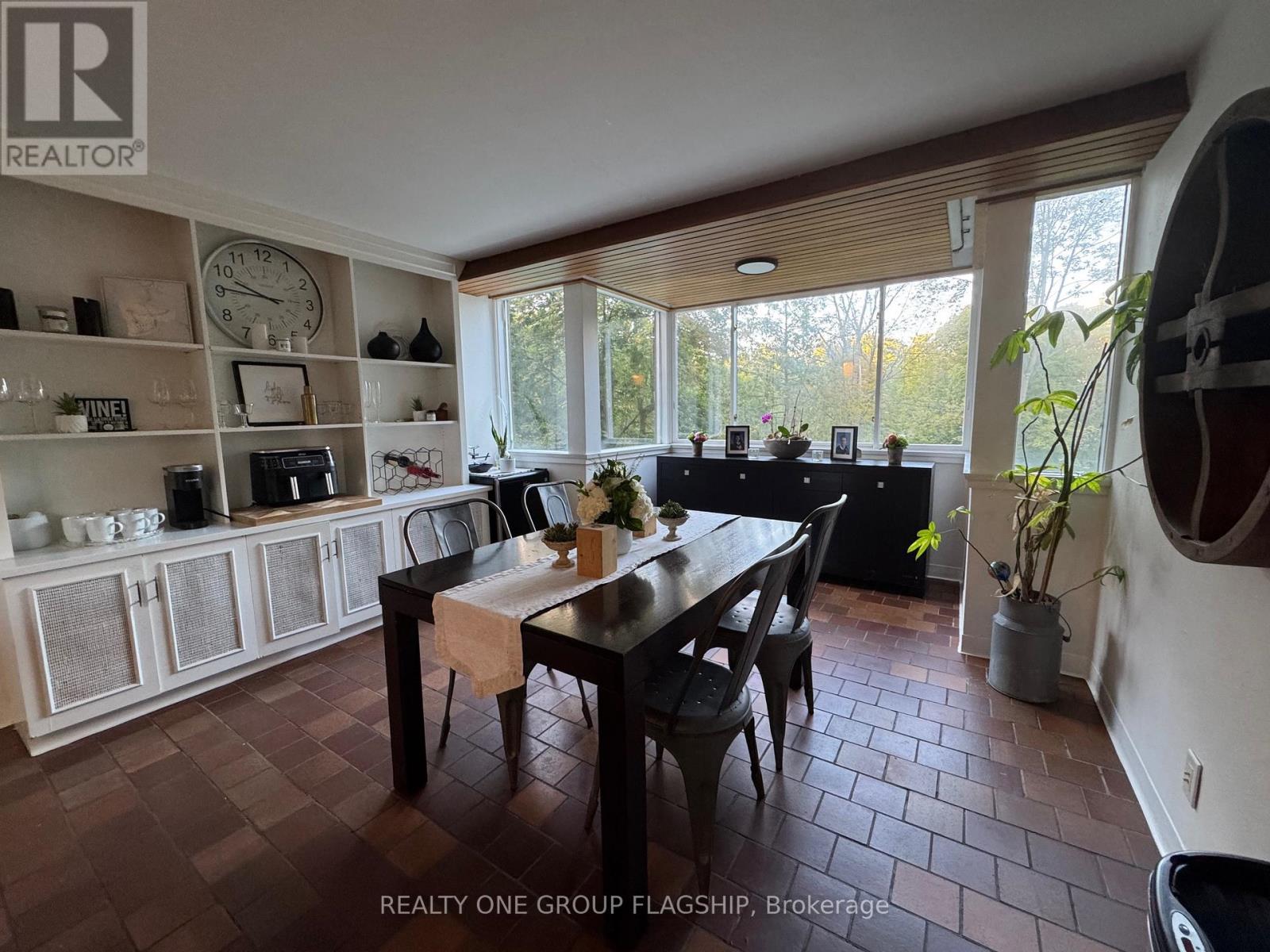 1379 Clarkson Road N, Mississauga, Ontario  L5J 2W6 - Photo 11 - W13162686
