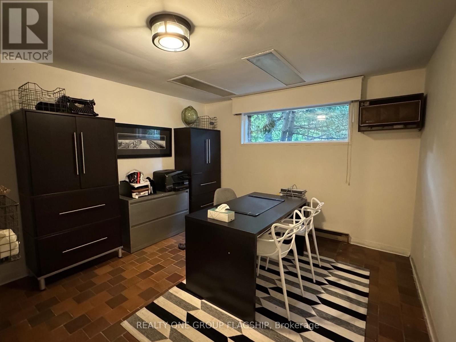 1379 Clarkson Road N, Mississauga, Ontario  L5J 2W6 - Photo 25 - W13162686