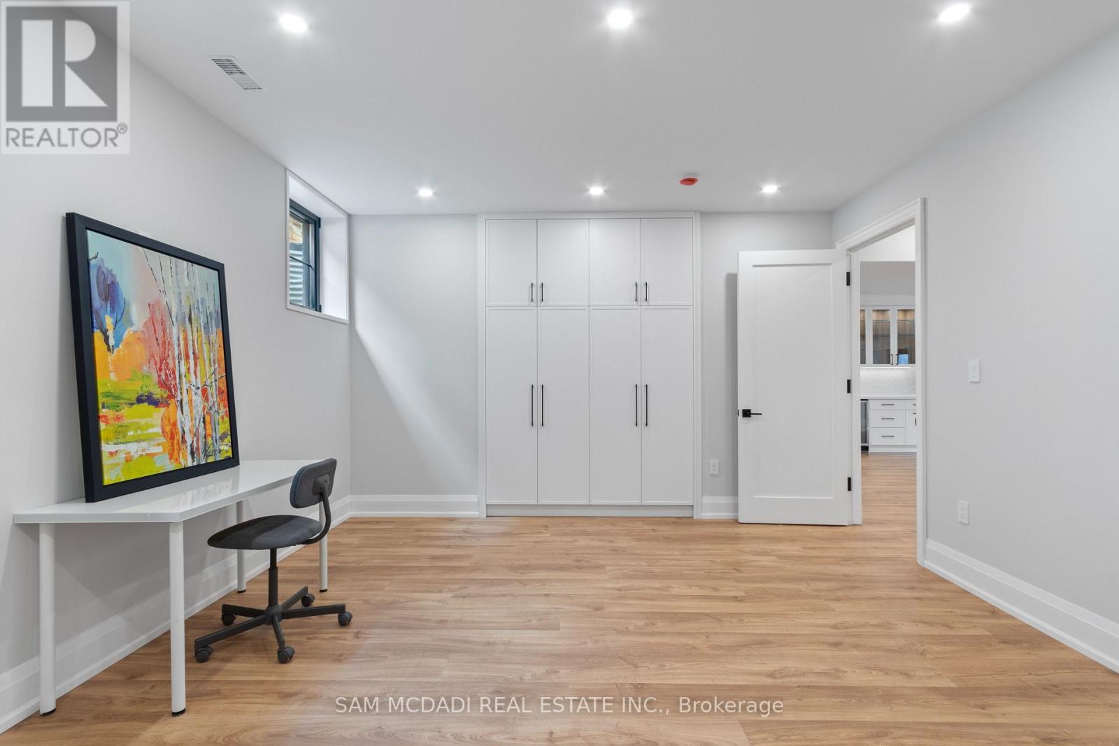 584 Fourth Line, Oakville, Ontario  L6L 5A7 - Photo 40 - W13162726