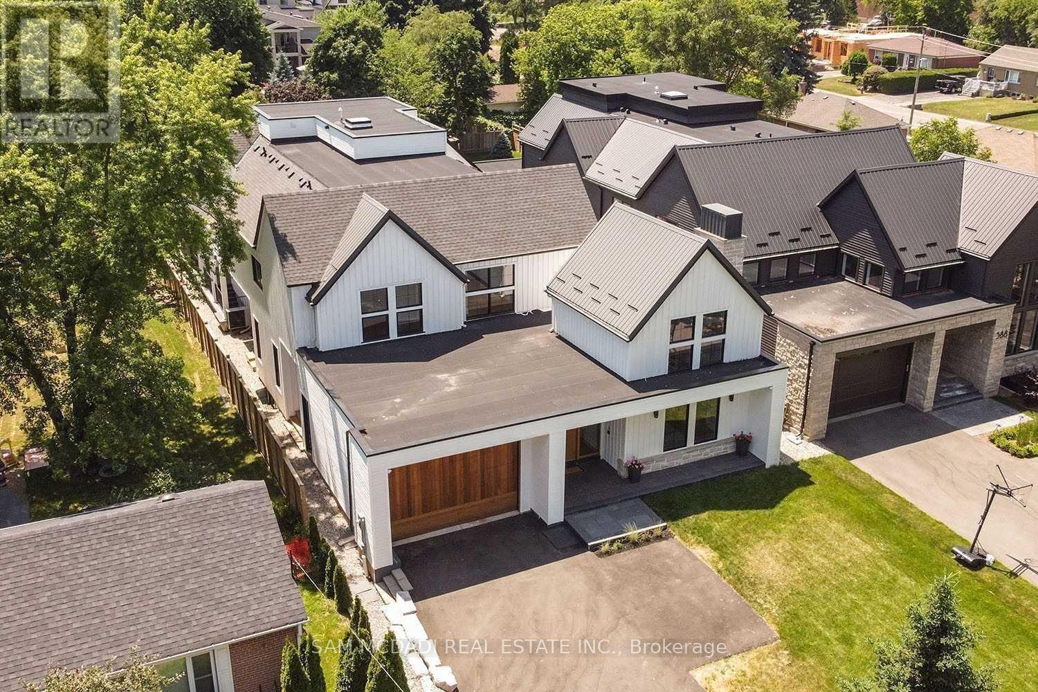 584 Fourth Line, Oakville, Ontario  L6L 5A7 - Photo 49 - W13162726
