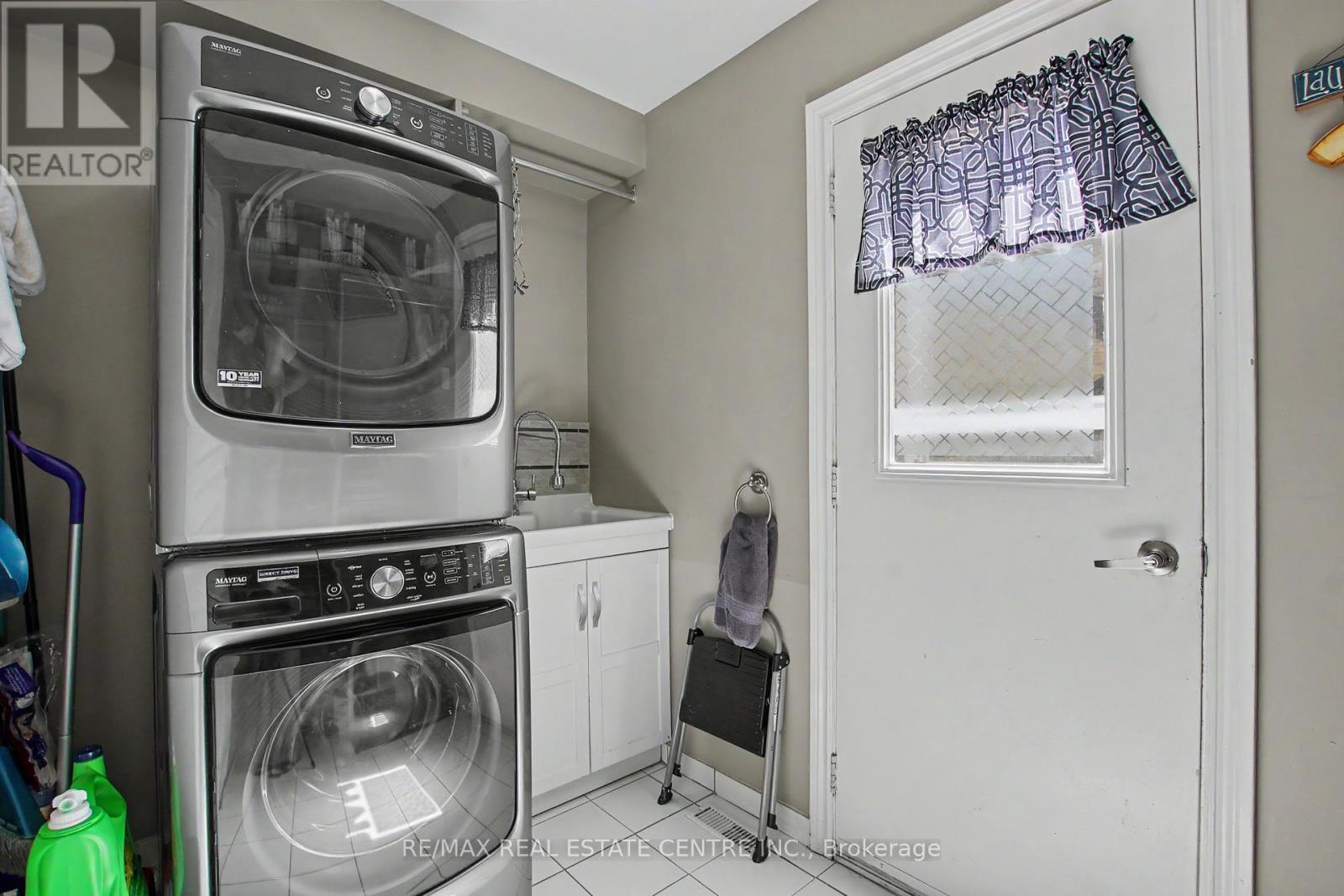 260 Coxe Boulevard, Milton, Ontario  L9T 4K8 - Photo 18 - W13162748