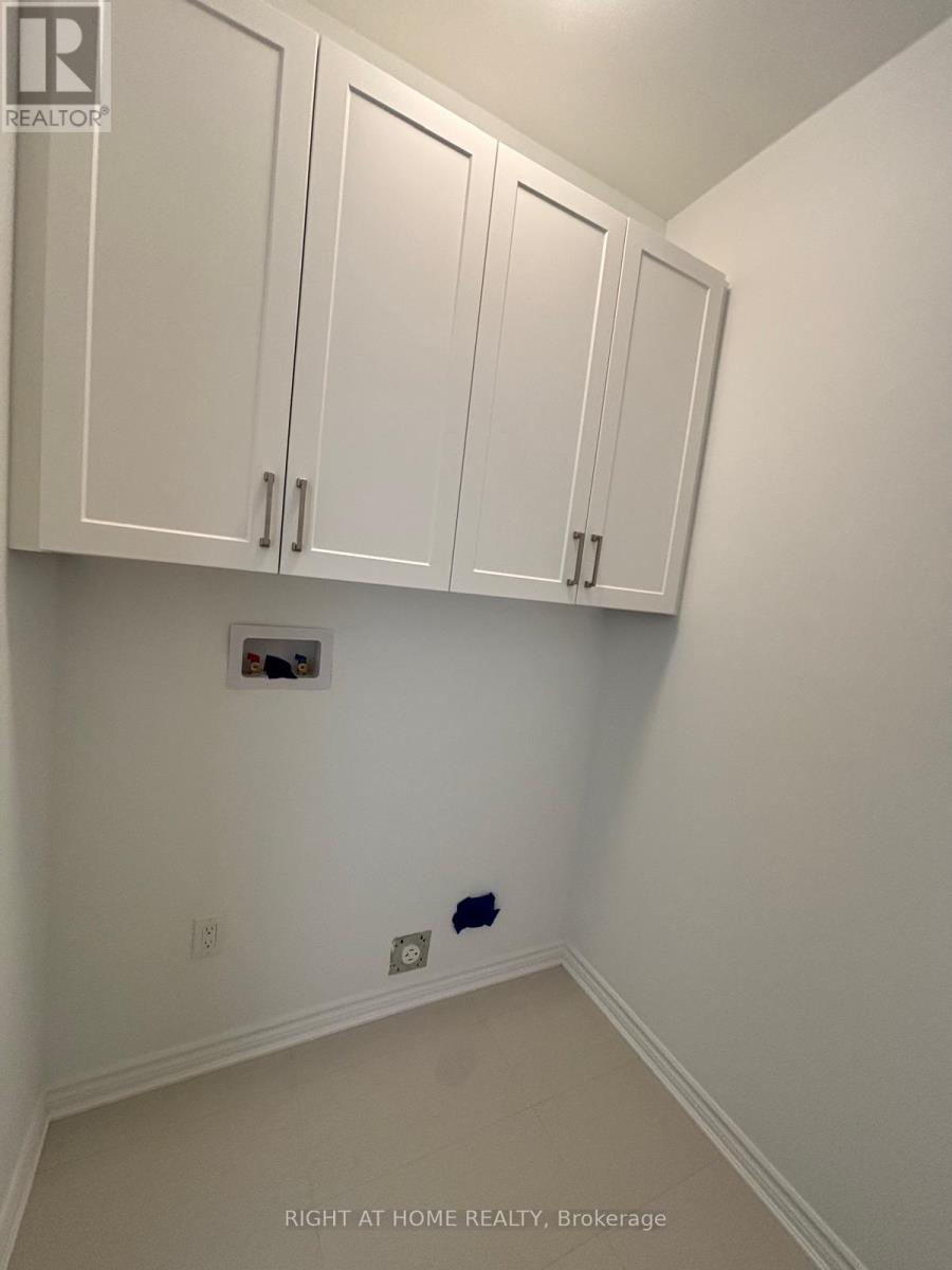 Upper - 1526 Zilio Terrace, Milton, Ontario  L9E 2H8 - Photo 33 - W13162830