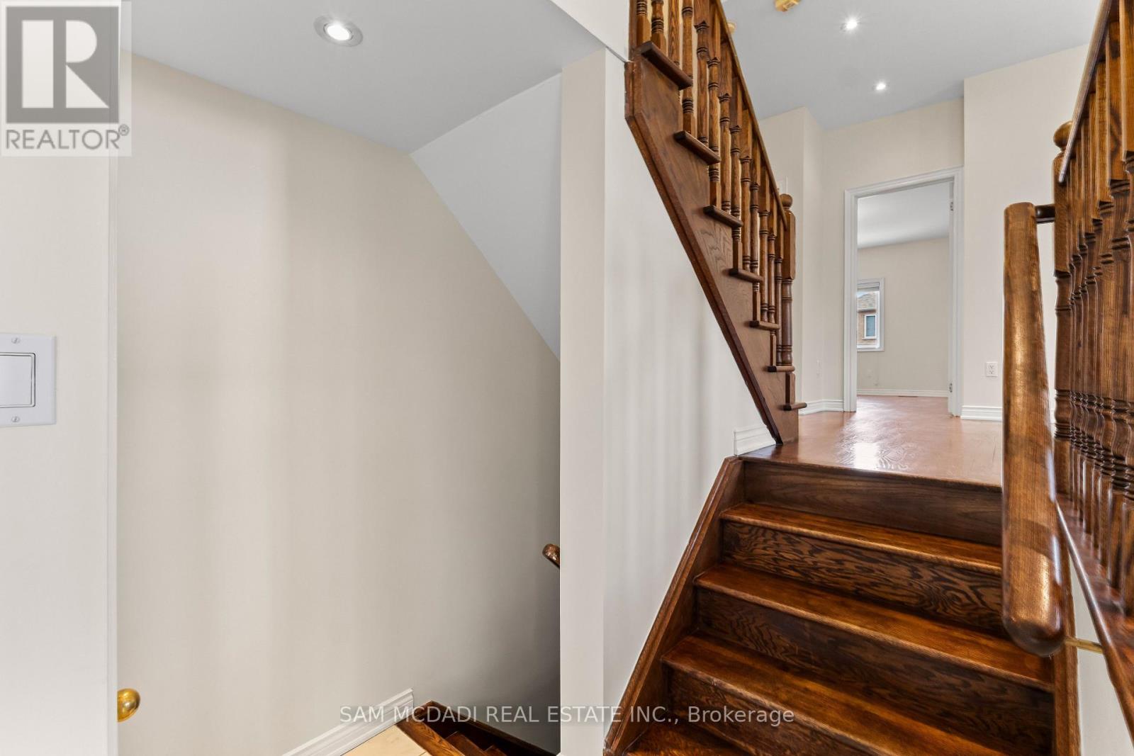 38 Maple Beach Crescent, Brampton, Ontario  L7A 2T8 - Photo 24 - W13162862
