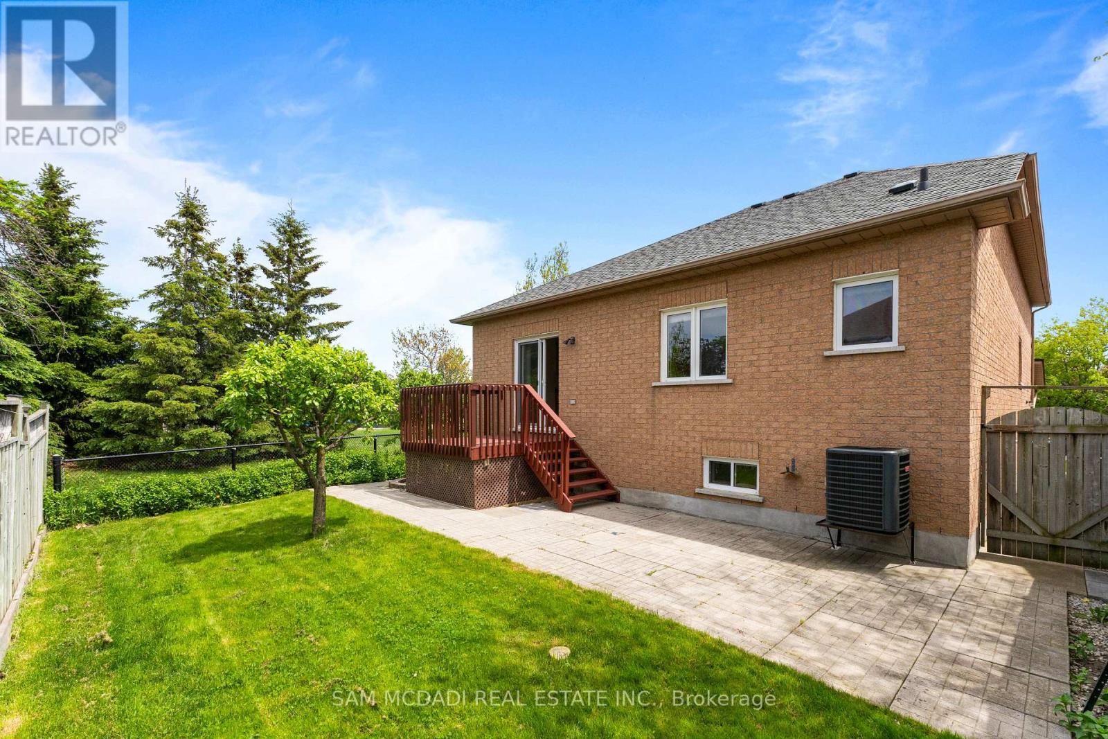 38 Maple Beach Crescent, Brampton, Ontario  L7A 2T8 - Photo 37 - W13162862