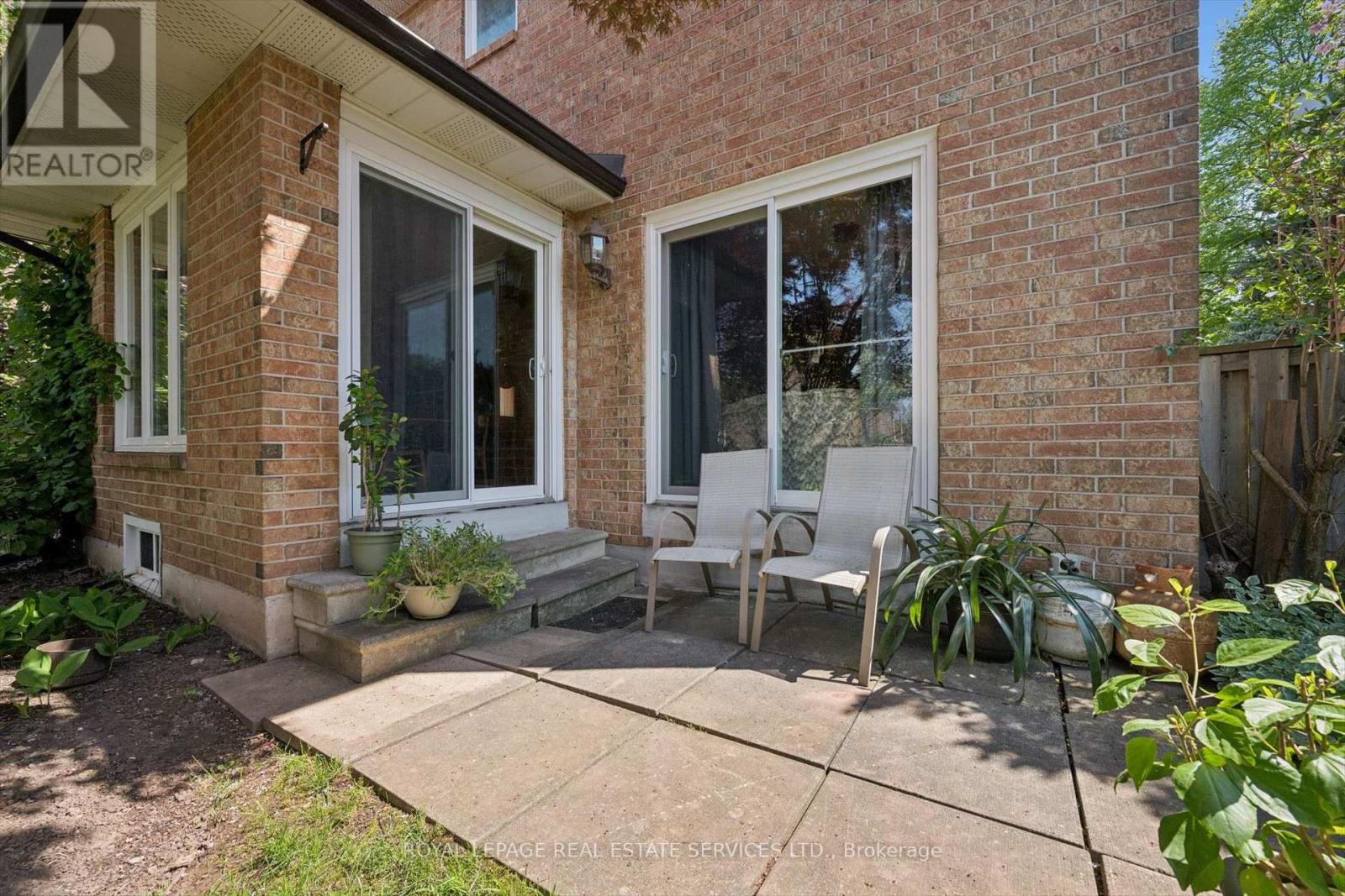 2067 Pen Street, Oakville, Ontario  L6H 3L2 - Photo 39 - W13162924