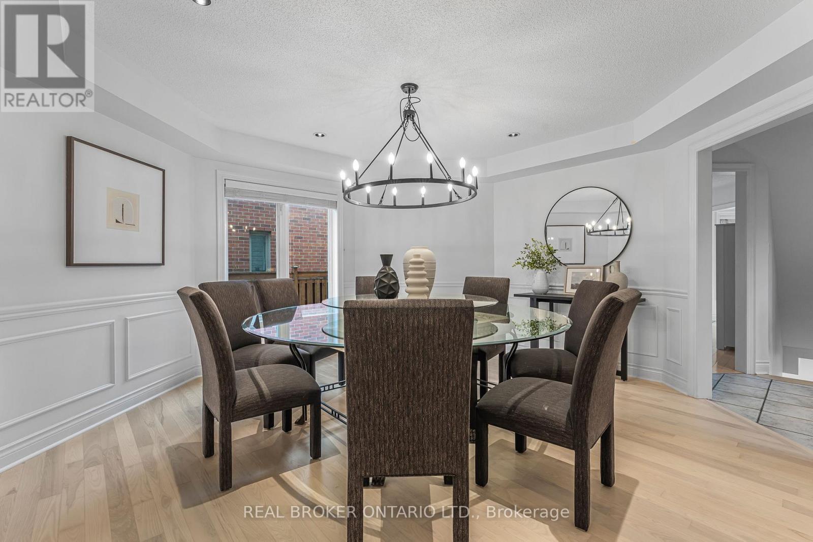 2000 Peak Place, Oakville, Ontario  L6H 5T2 - Photo 9 - W13162958