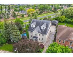 2000 PEAK PLACE, Oakville, Ontario