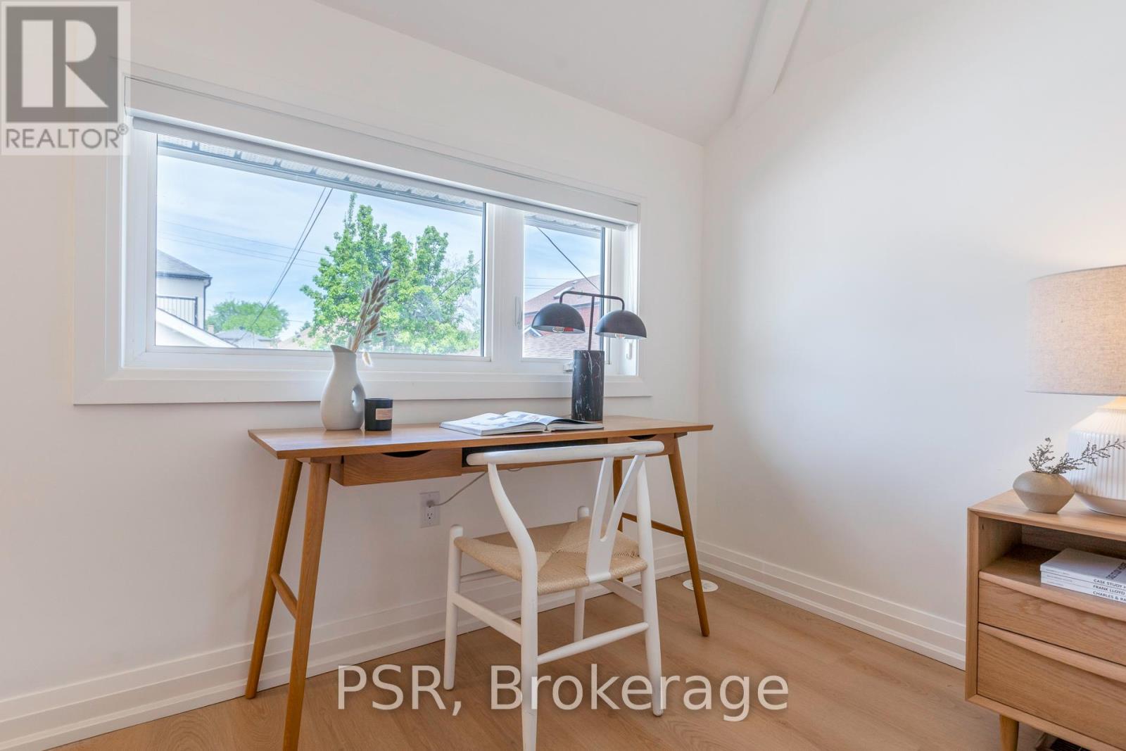 E - 218 Aileen Avenue, Toronto, Ontario  M6M 1G4 - Photo 12 - W13162978