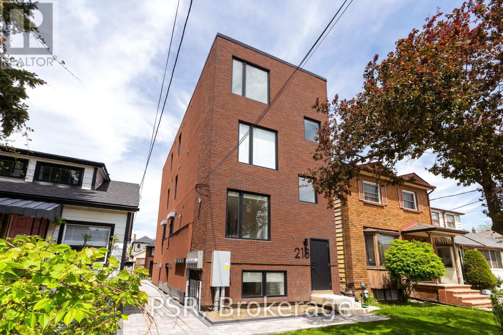 E - 218 Aileen Avenue, Toronto, Ontario  M6M 1G4 - Photo 19 - W13162978
