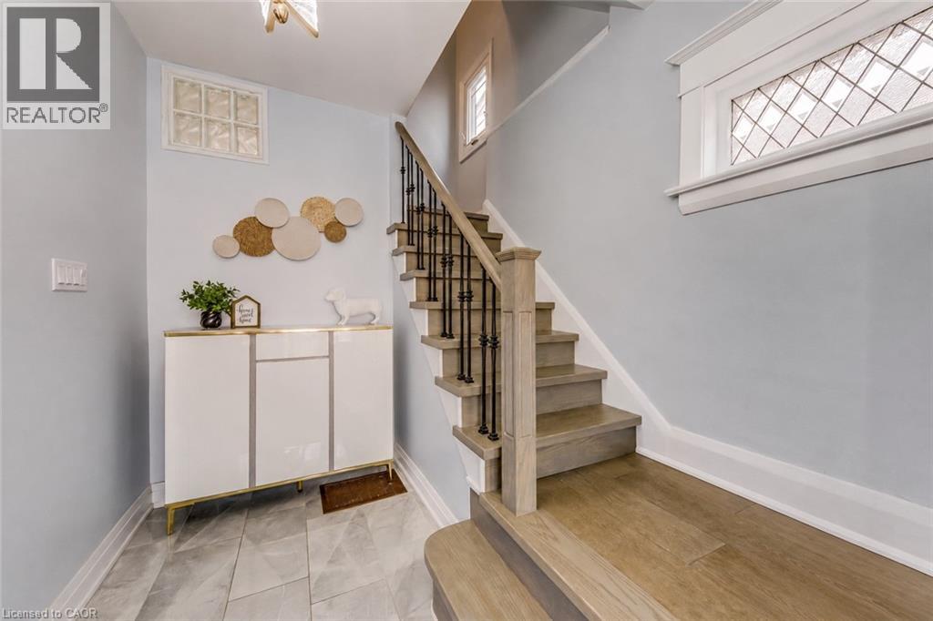 108 Runnymede Road, Toronto, Ontario  M6S 2Y3 - Photo 14 - 40832049