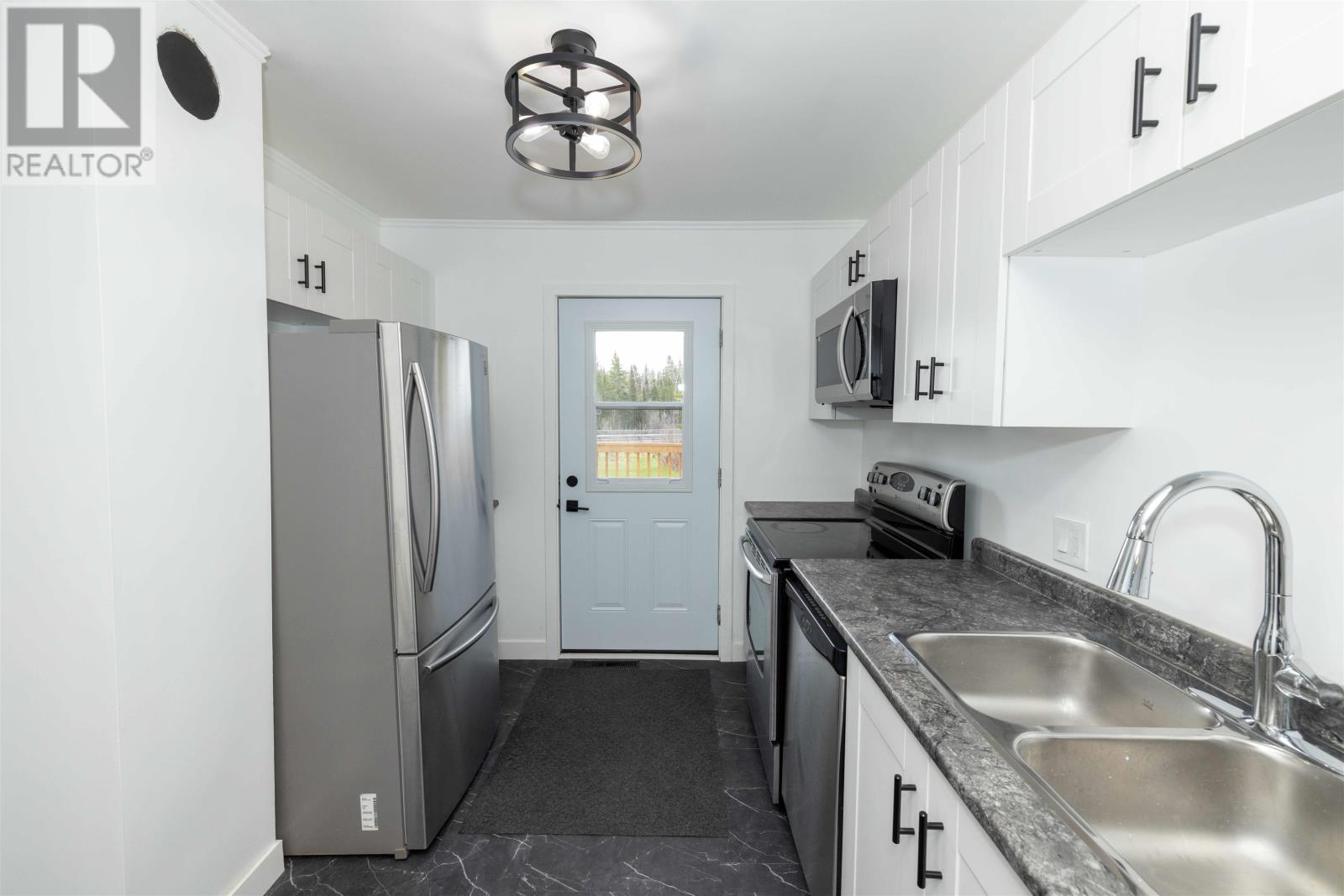4330 Highway 11/17, Shuniah, Ontario  P0T 2M0 - Photo 6 - TB2601113