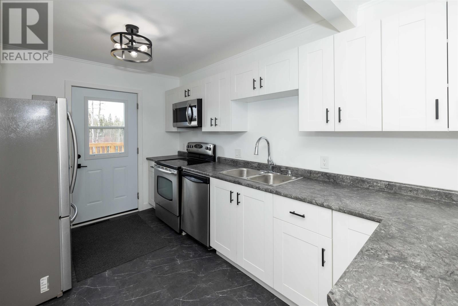 4330 Highway 11/17, Shuniah, Ontario  P0T 2M0 - Photo 5 - TB2601113