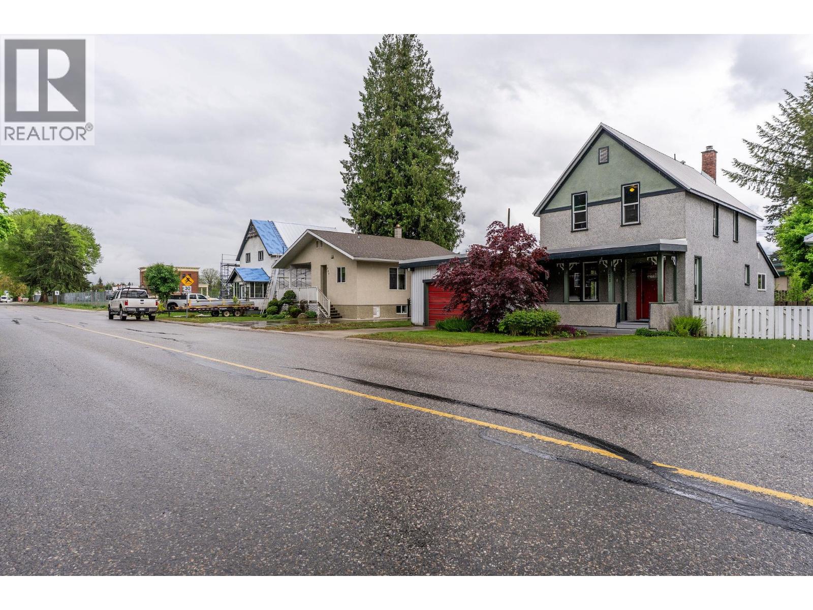811 Second Street W, Revelstoke, British Columbia  V0E 2S0 - Photo 49 - 10384920