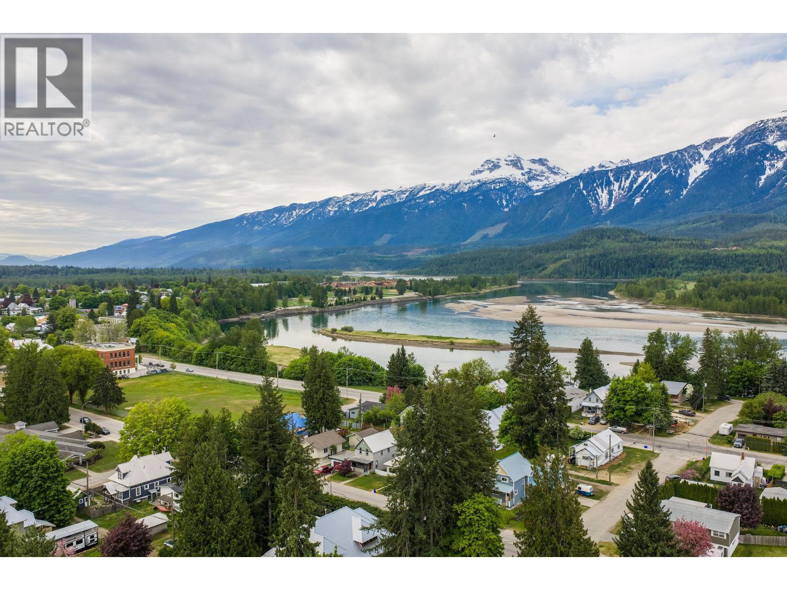 811 Second Street W, Revelstoke, British Columbia  V0E 2S0 - Photo 62 - 10384920
