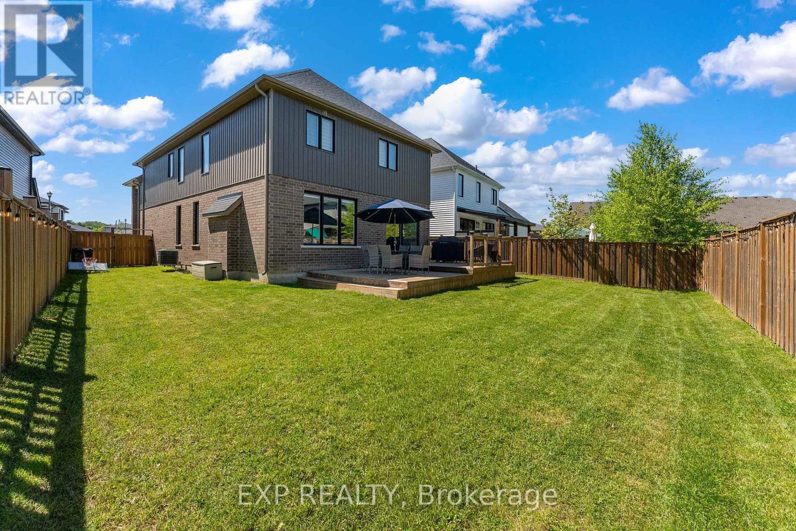 153 Susan Drive, Pelham (Fonthill), Ontario  L3E 0B2 - Photo 47 - X13163032