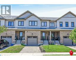 61 PRESTWICK STREET W, Hamilton, Ontario