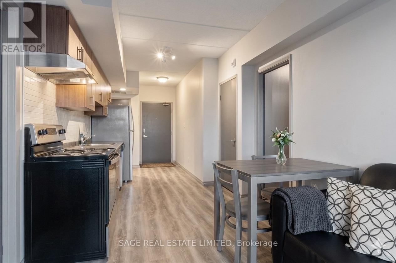 608 - 275b Larch Street, Waterloo, Ontario  N2L 3R2 - Photo 4 - X13162744