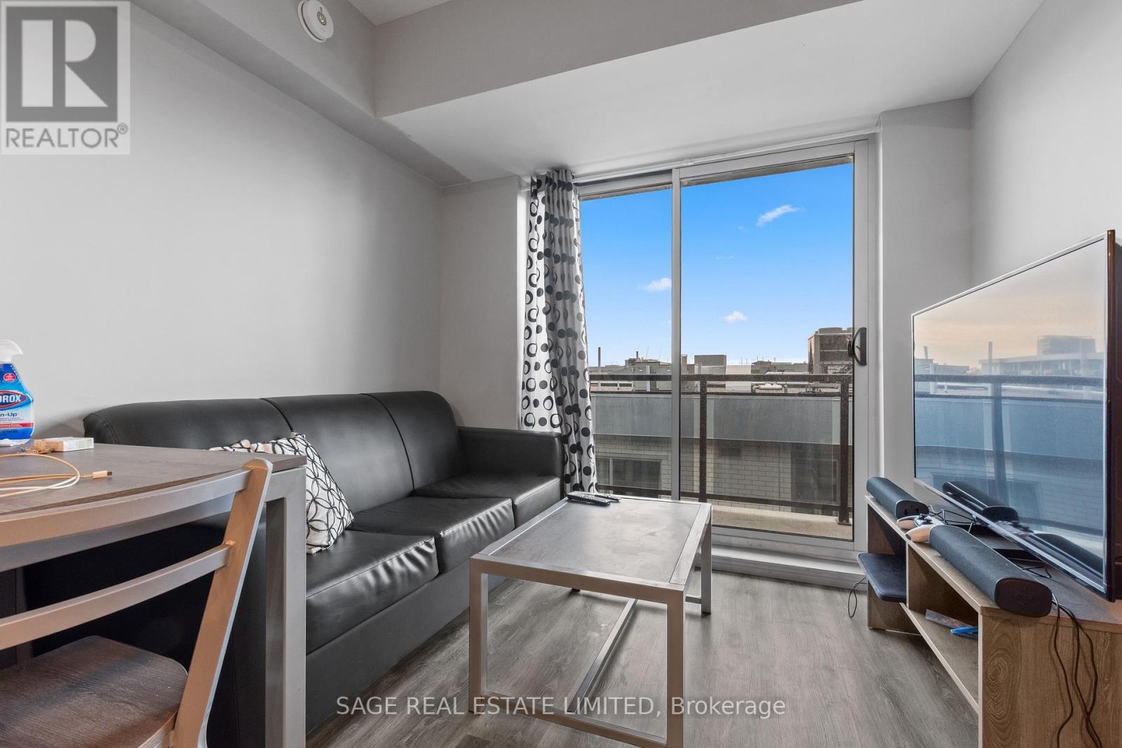 608 - 275b Larch Street, Waterloo, Ontario  N2L 3R2 - Photo 6 - X13162744