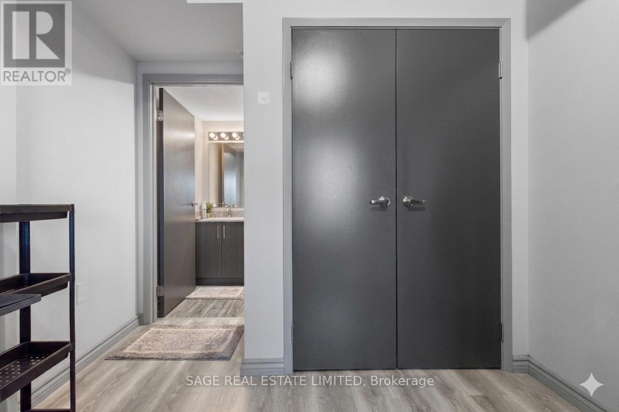 608 - 275b Larch Street, Waterloo, Ontario  N2L 3R2 - Photo 8 - X13162744
