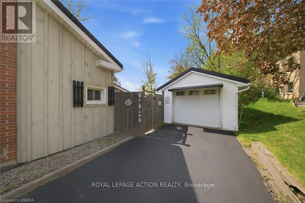 9 Keeton Lane, Brant, Ontario  N3L 1M8 - Photo 26 - X13162812