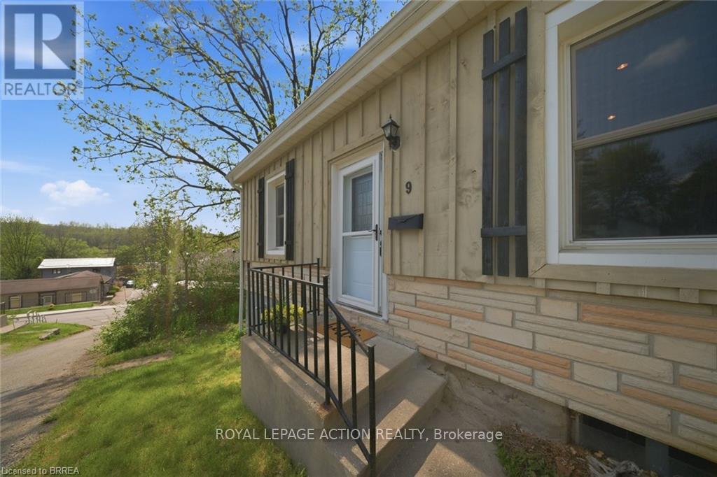 9 Keeton Lane, Brant, Ontario  N3L 1M8 - Photo 7 - X13162812