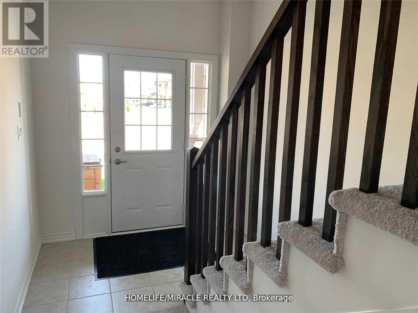 82 Scenic Ridge Gate, Brant, Ontario  N3L 0K2 - Photo 2 - X13162934