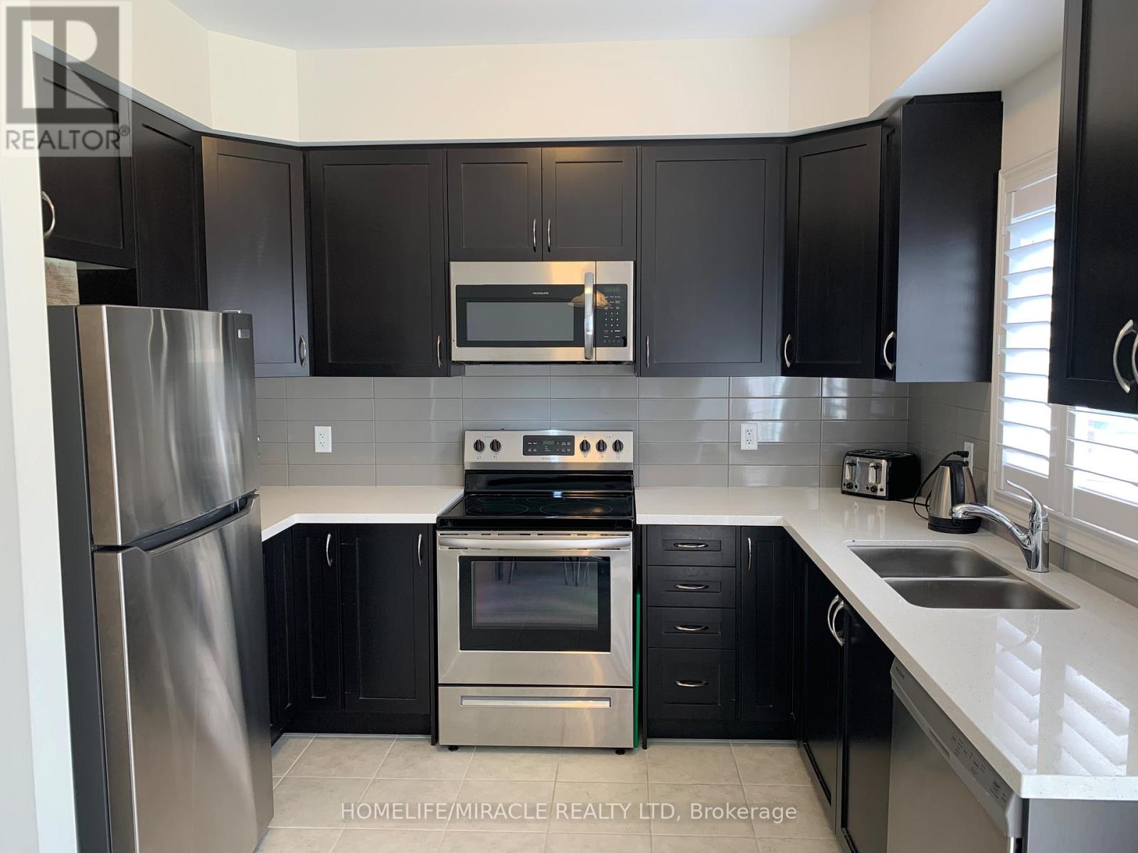 82 Scenic Ridge Gate, Brant, Ontario  N3L 0K2 - Photo 5 - X13162934