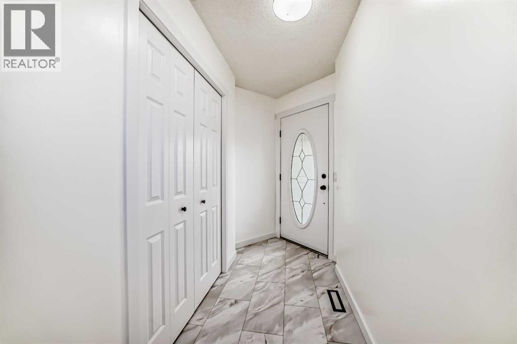 12634 Coventry Hills Way NE, Calgary, Alberta  T3K 4R8 - Photo 4 - A2313841