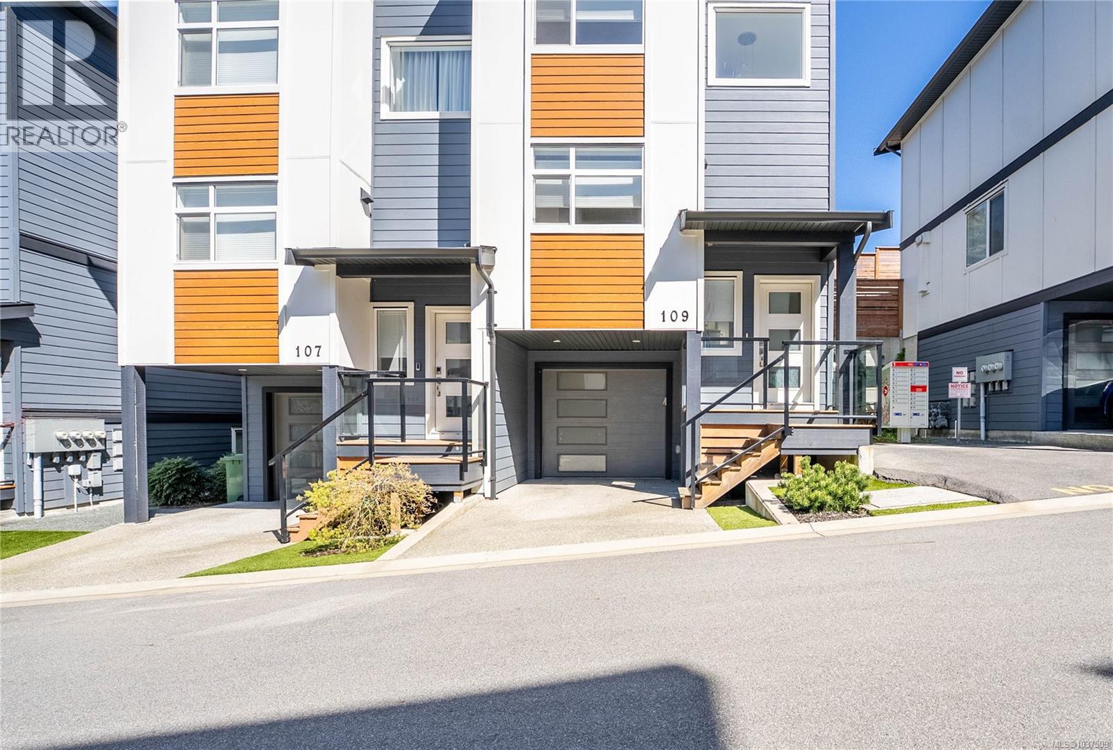 109 3429 Happy Valley Rd, Langford, British Columbia V9C 2X9 - Photo 27 - 1037509