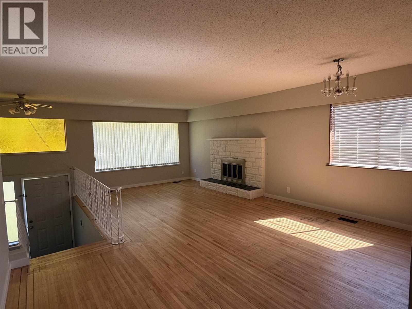 3466 E 2nd Avenue, Vancouver, British Columbia  V5M 1G6 - Photo 2 - R3122588