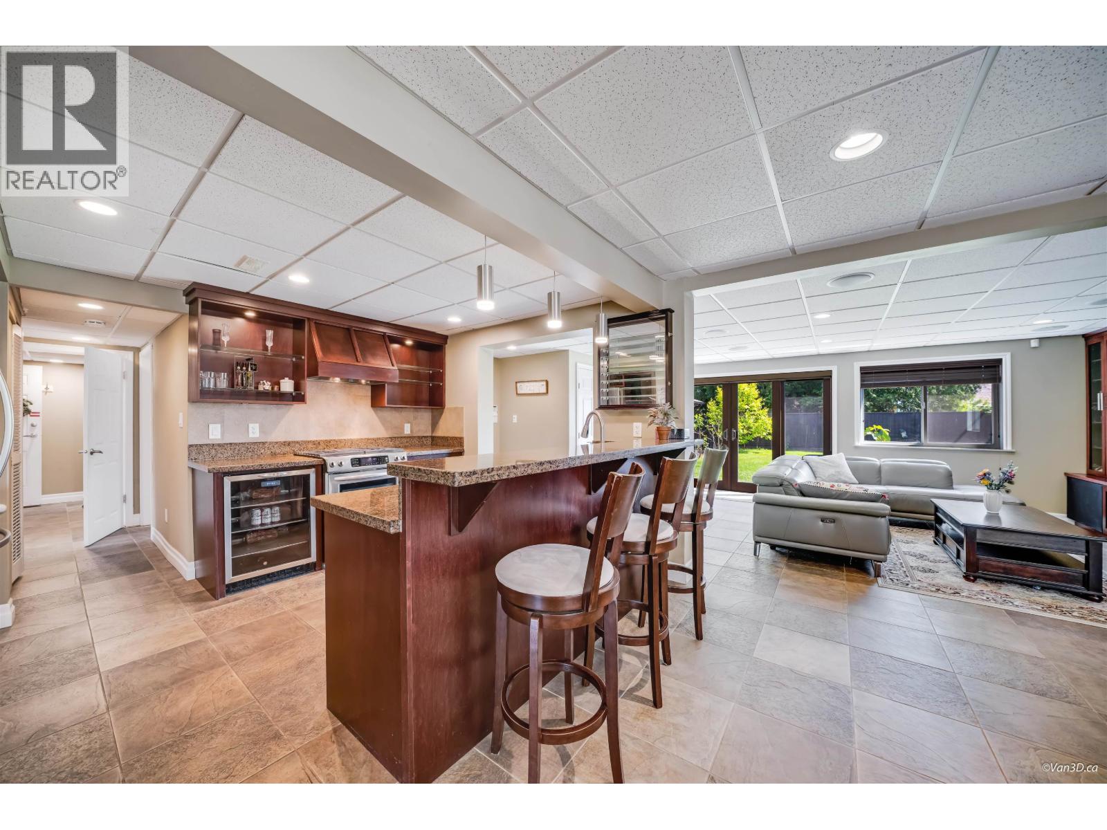 7122 Paulus Court, Burnaby, British Columbia  V5A 1N2 - Photo 14 - R3126874