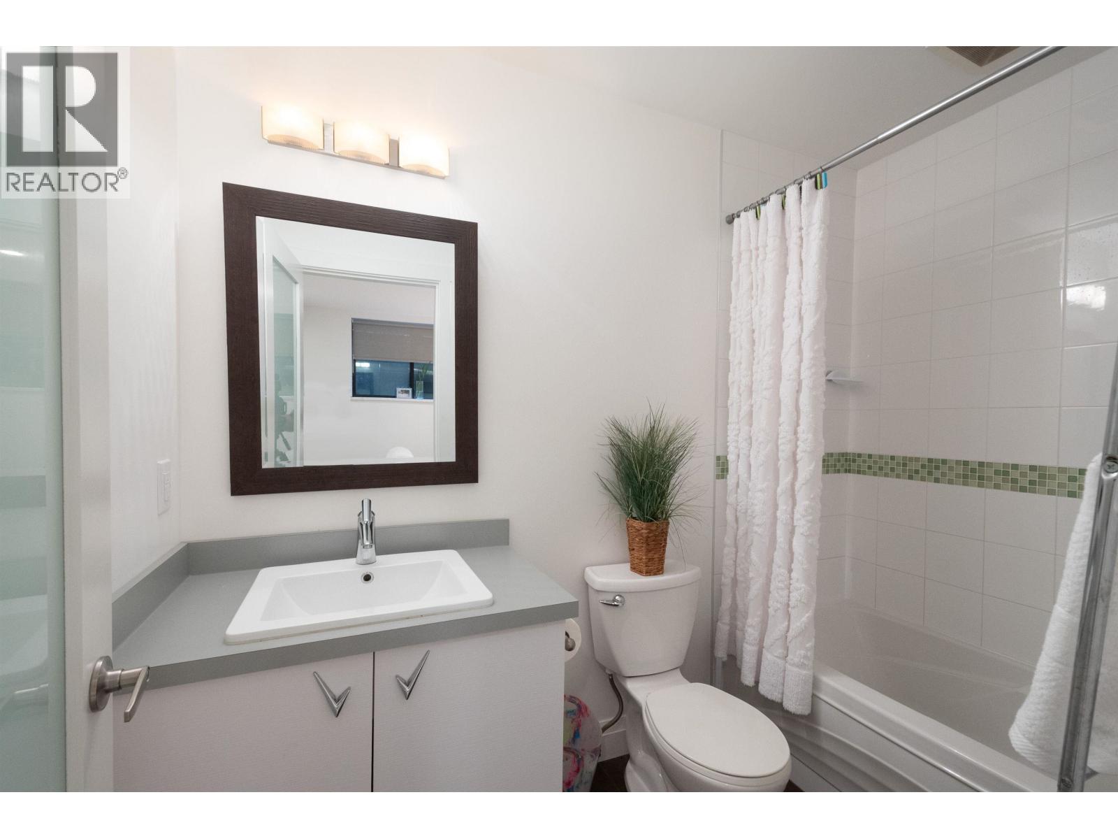 1930 Panorama Drive, North Vancouver, British Columbia  V7G 1V1 - Photo 34 - R3126879