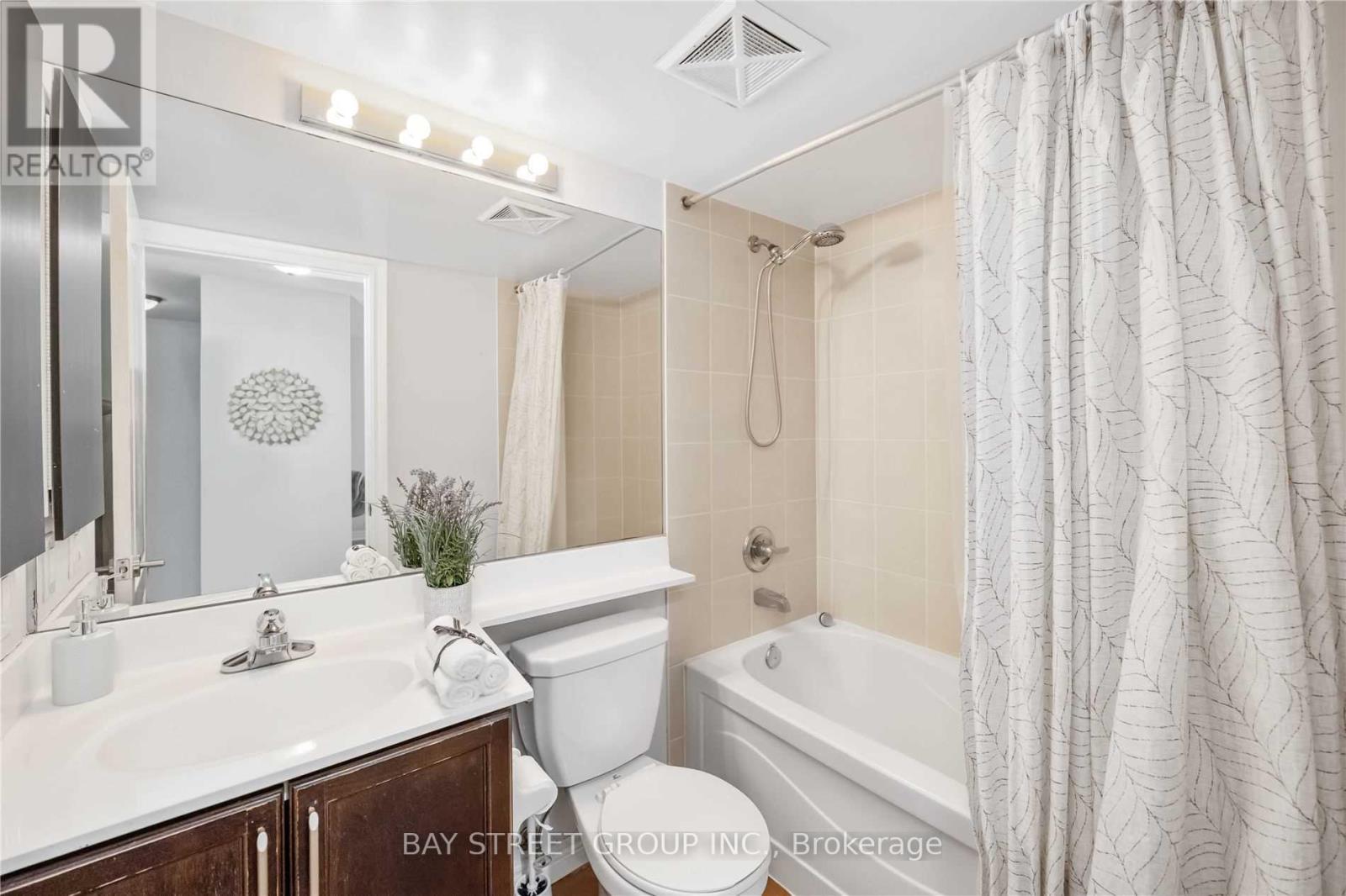 2510 - 60 Town Centre Court, Toronto, Ontario  M1P 0B1 - Photo 15 - E13163018