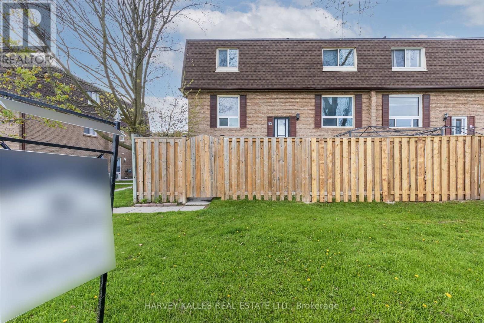 82 - 321 Blackthorn Street, Oshawa, Ontario L1K 1L3 - Photo 3 - E13163090