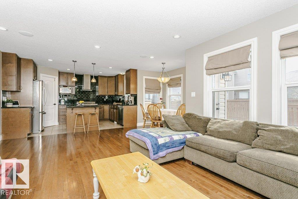 3339 21 Av Nw, Edmonton, Alberta  T6T 0L1 - Photo 18 - E4489413