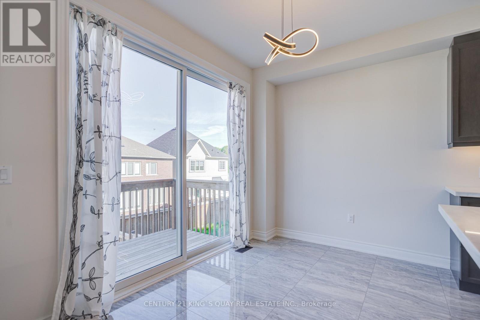 114 Watershed Gate, East Gwillimbury, Ontario  L9N 0Y2 - Photo 12 - N13162080
