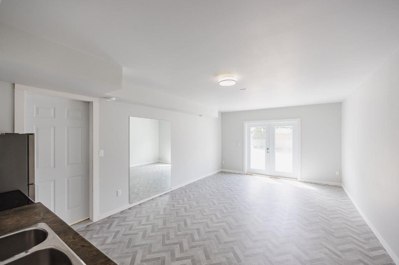 Studio 45821 Thomas Road, Vedder Crossing, Chilliwack, British Columbia  V2R 1B8 - Photo 3 - R3126885