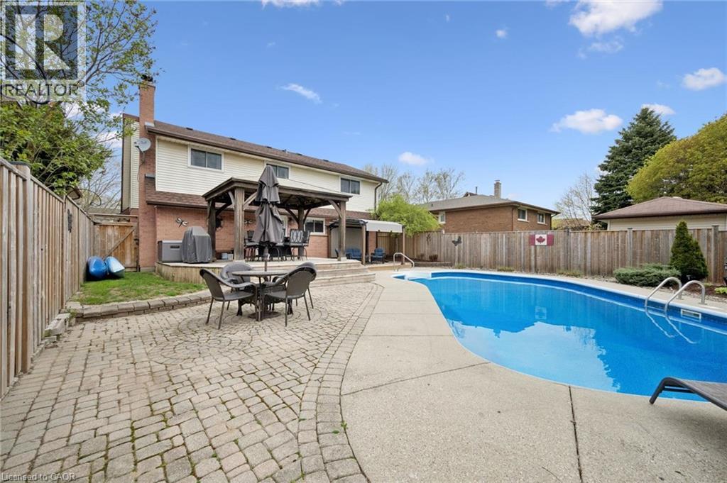 625 Pine Island Crescent, Waterloo, Ontario N2V 1T3 - Photo 6 - 40825803