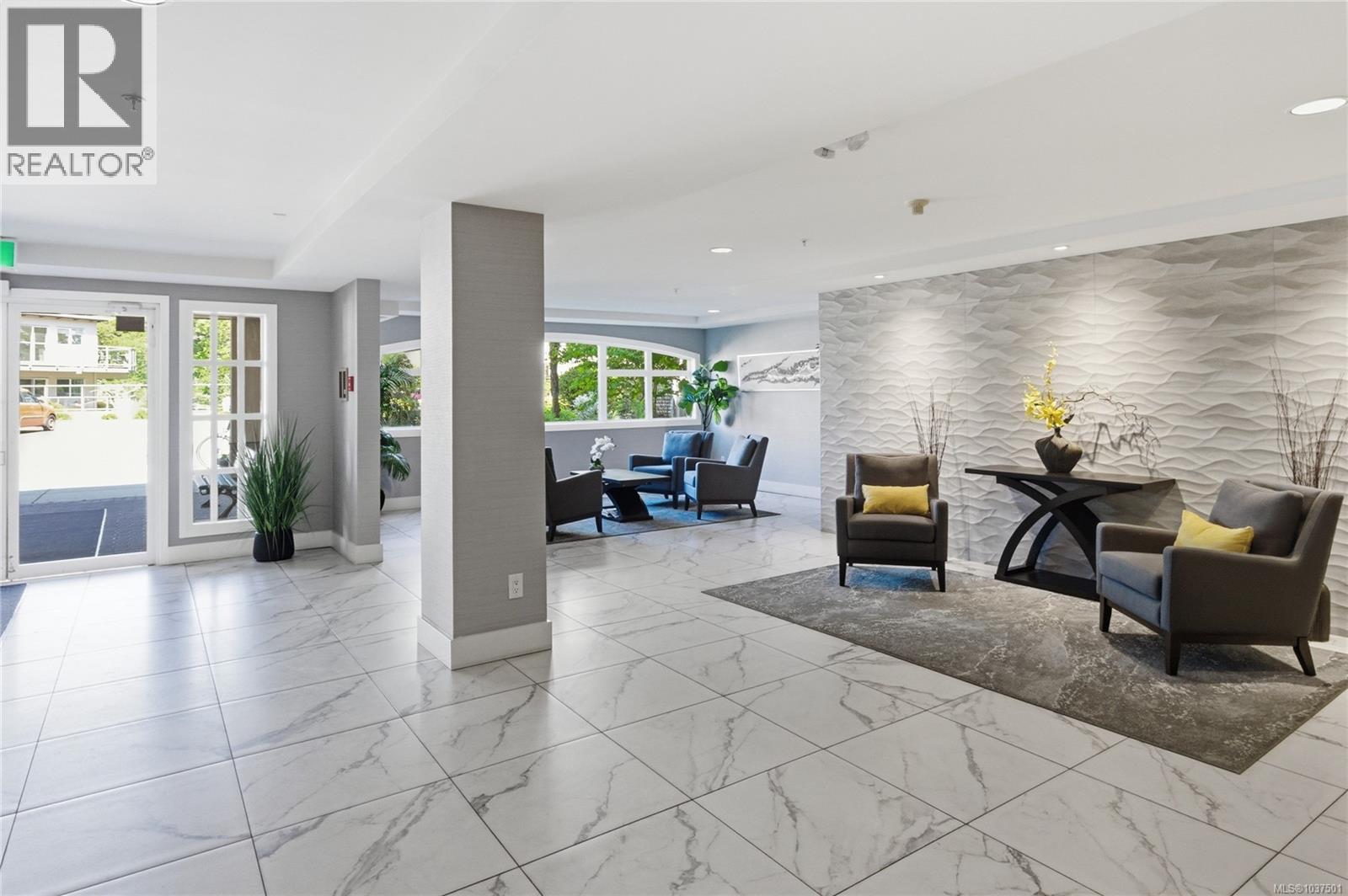 5 1083 Tillicum Rd, Esquimalt, British Columbia  V9A 7L7 - Photo 40 - 1037501