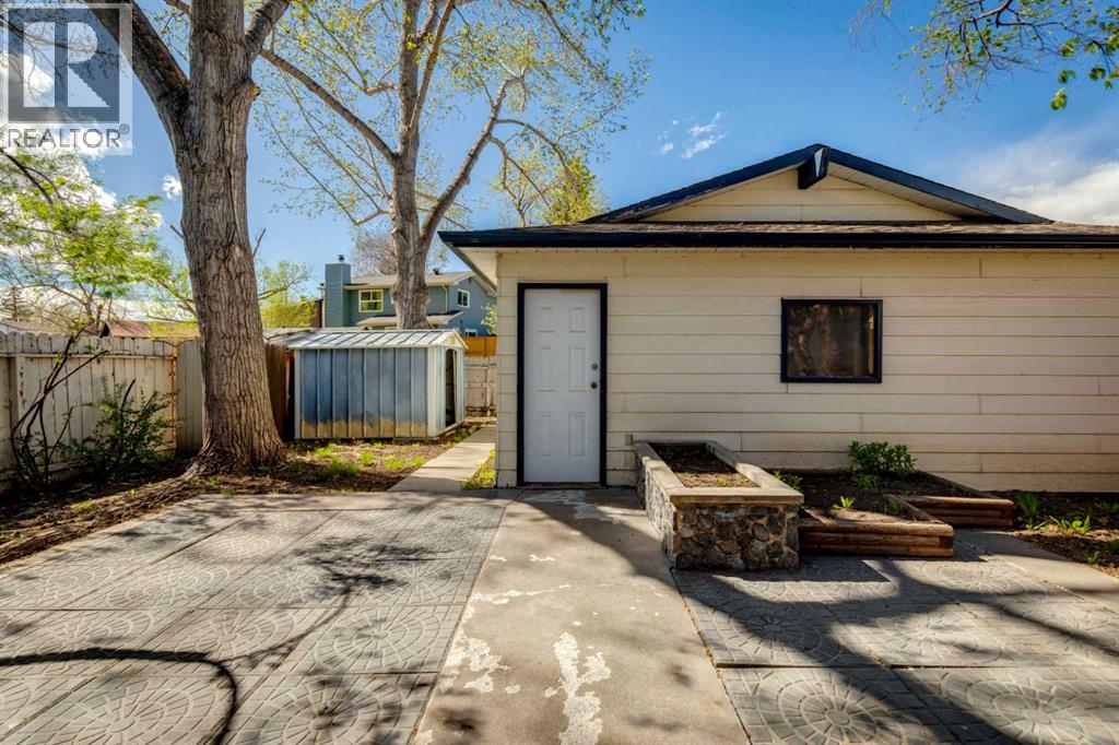 923 Midridge Drive SE, Calgary, Alberta  T2X 1H5 - Photo 41 - A2311485